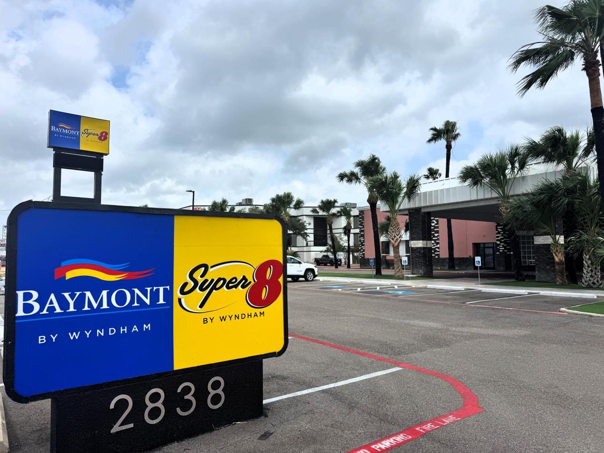 Super 8 By Wyndham Corpus Christi Airport Hotel Kültér fotó